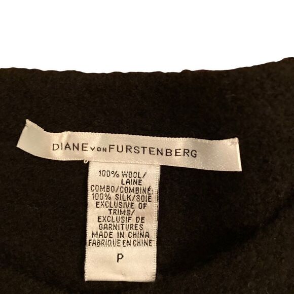 Diane Von Furstenberg Wool And Silk Runway Dress, Size S - Picture 6 of 8